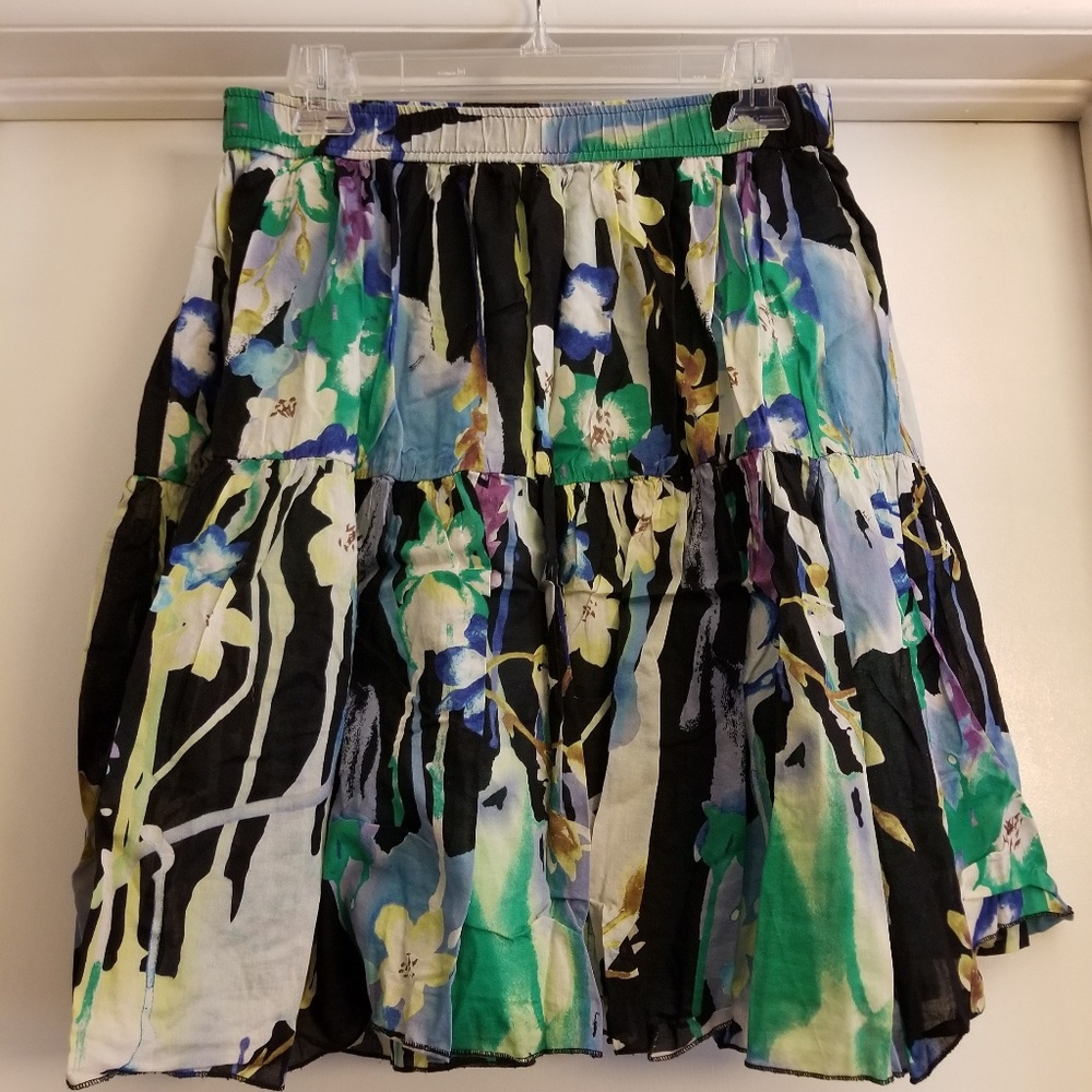 Watercolor floral midi skirt w/elastic waist
